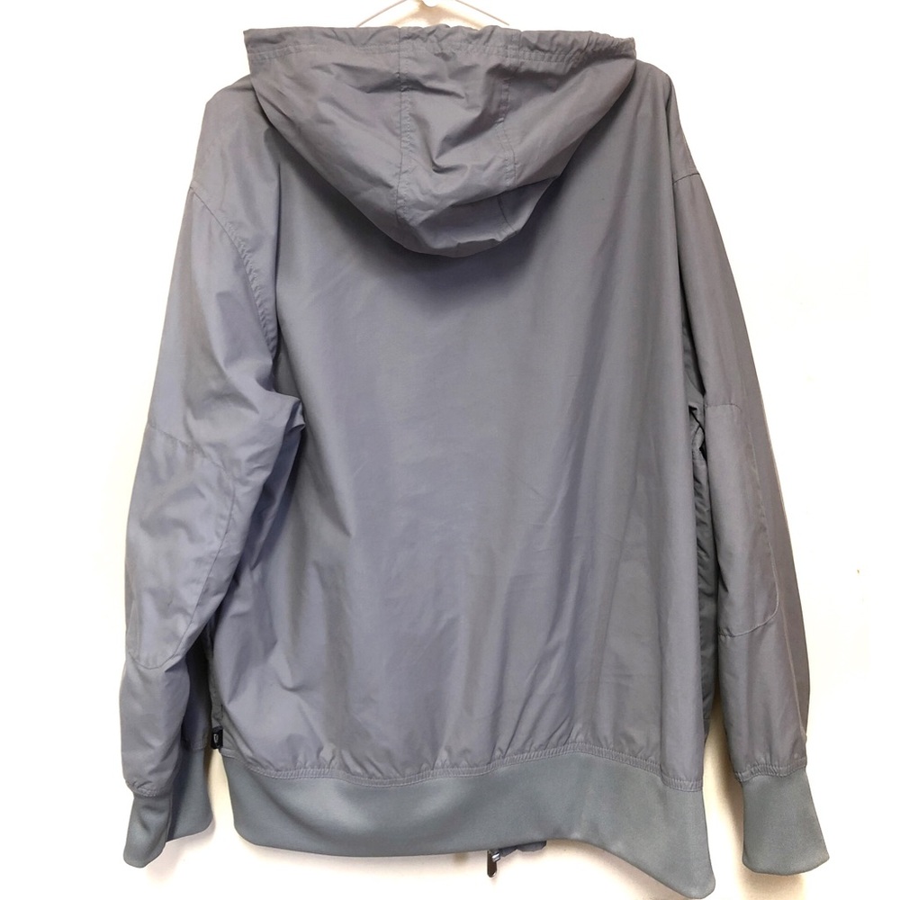 Nike Jacket - Picture 2 of 7